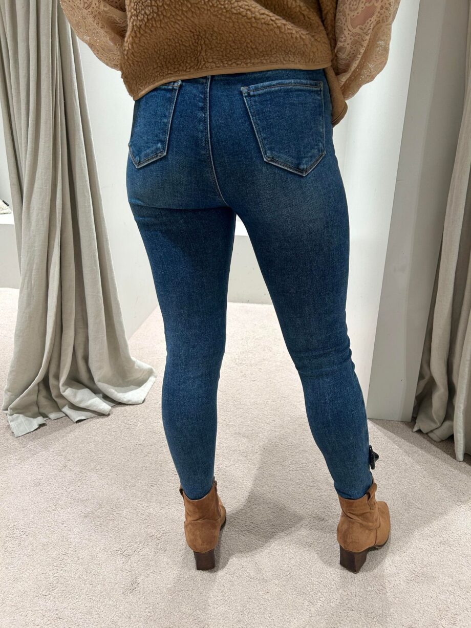jeans cvis