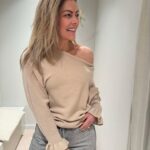 Bat Sweater Ruffle